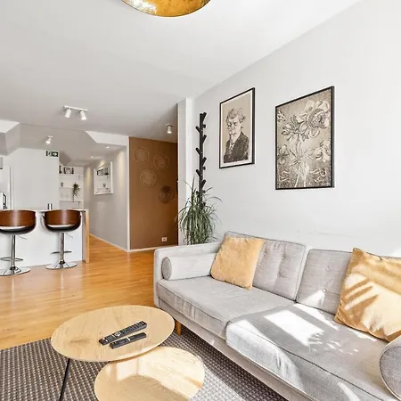 Prime Location Gem In The Heart Of Reykjavik Apartment Exterior photo