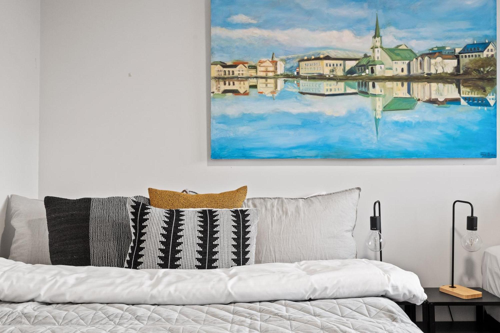 Prime Location Gem In The Heart Of Lejlighed Reykjavík